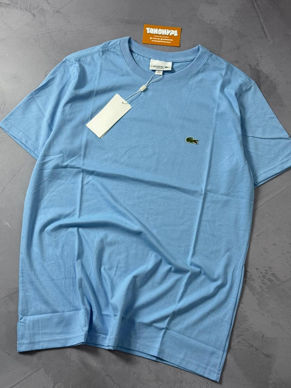 Camiseta Lacoste - Azul Bebê
