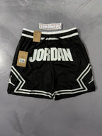 Shorts Jordan Diamond Dri Fit Logo - Preto
