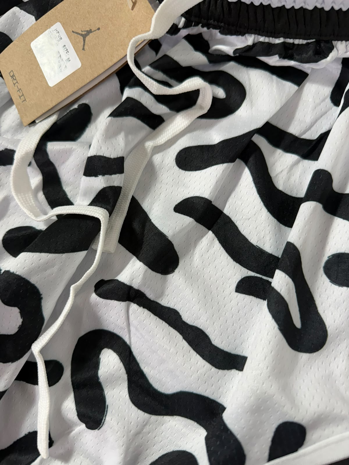Shorts Jordan Diamond Dri Fit - White Black
