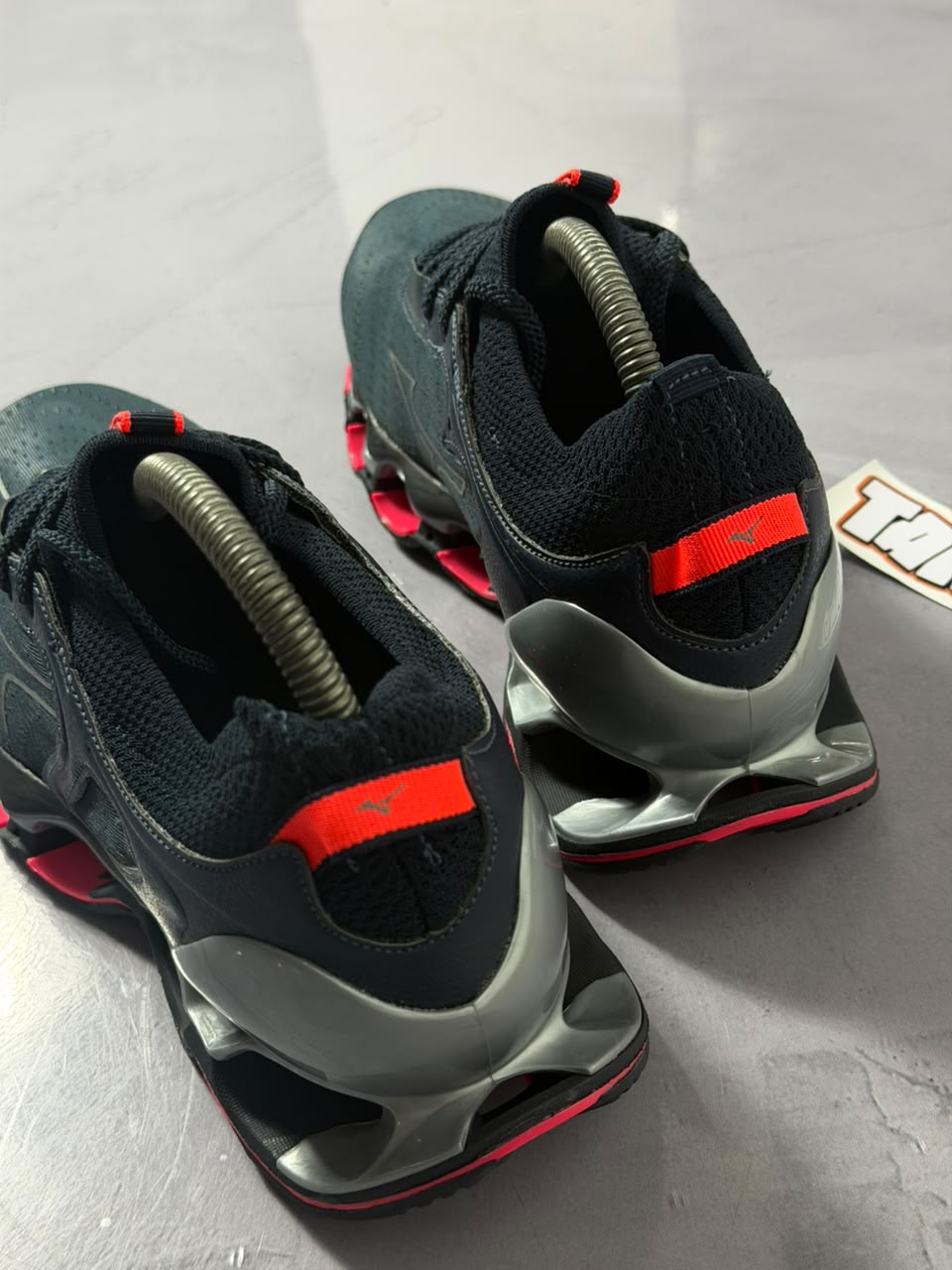 Tênis Mizuno Wave Prophecy 14 - Dark Blue Red