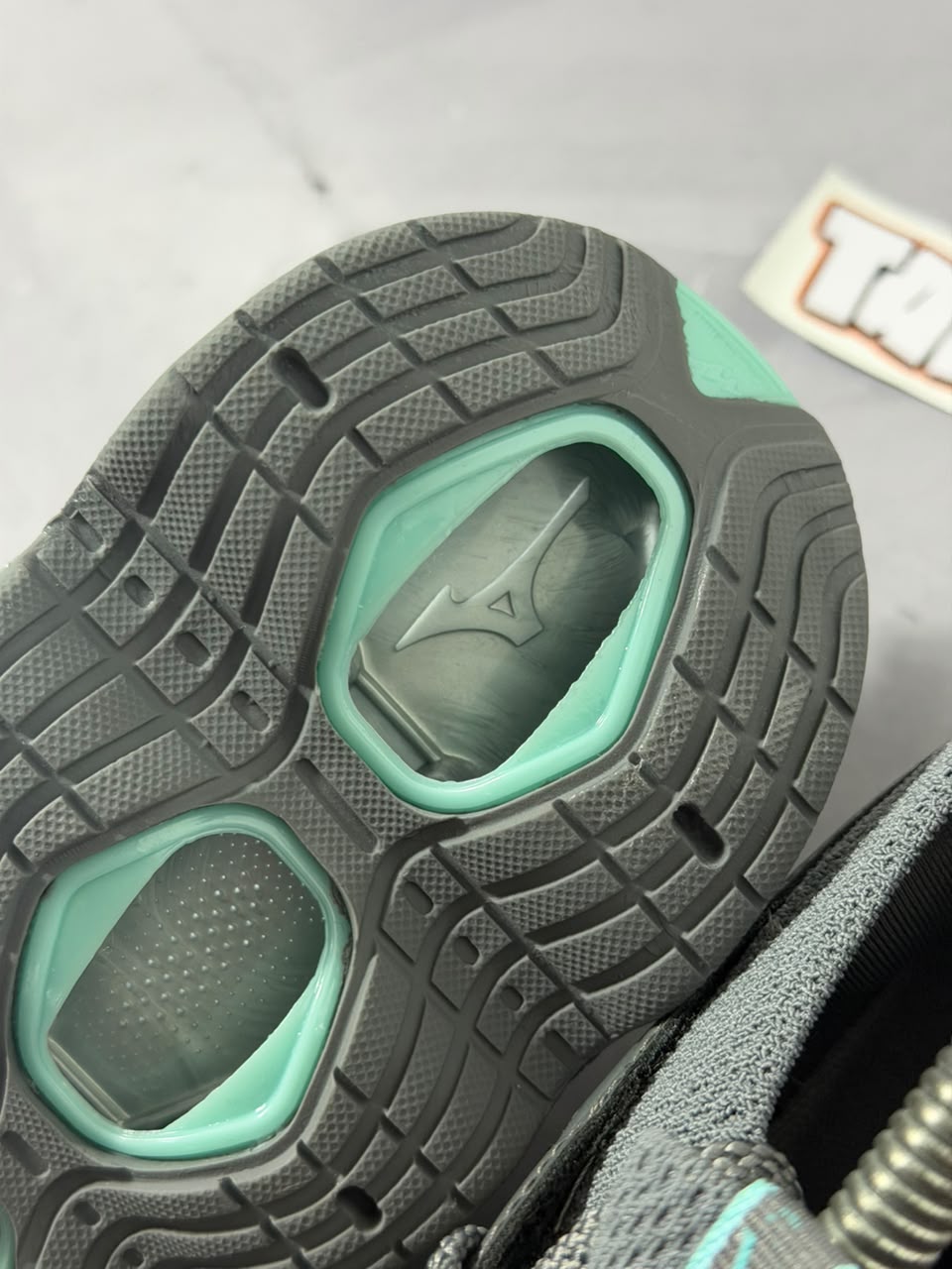 Tênis Mizuno Wave Prophecy 14 - Cinza Azul