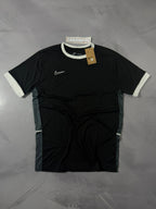 Camiseta Nike Academy 26 - Preto/Cinza/Branco