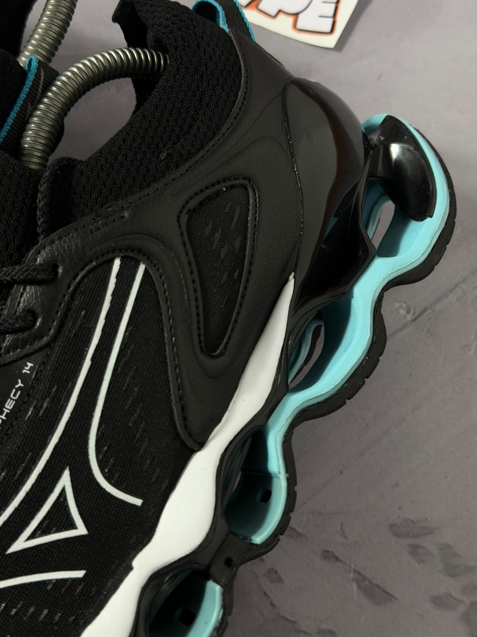 Tênis Mizuno Wave Prophecy 14 - Preto e Azul Bebê