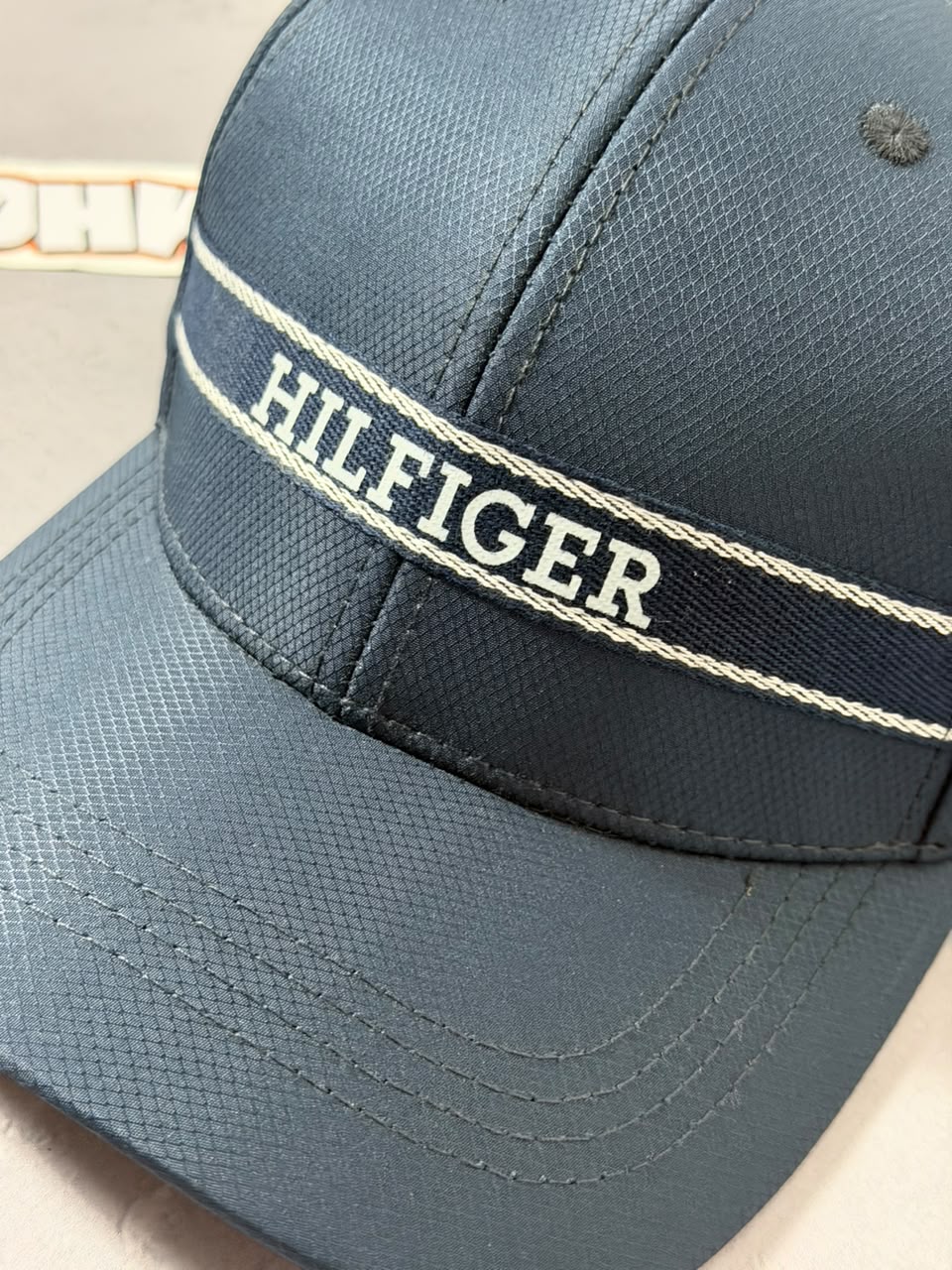 Boné Tommy Hilfiger Faixa - Azul Marinho
