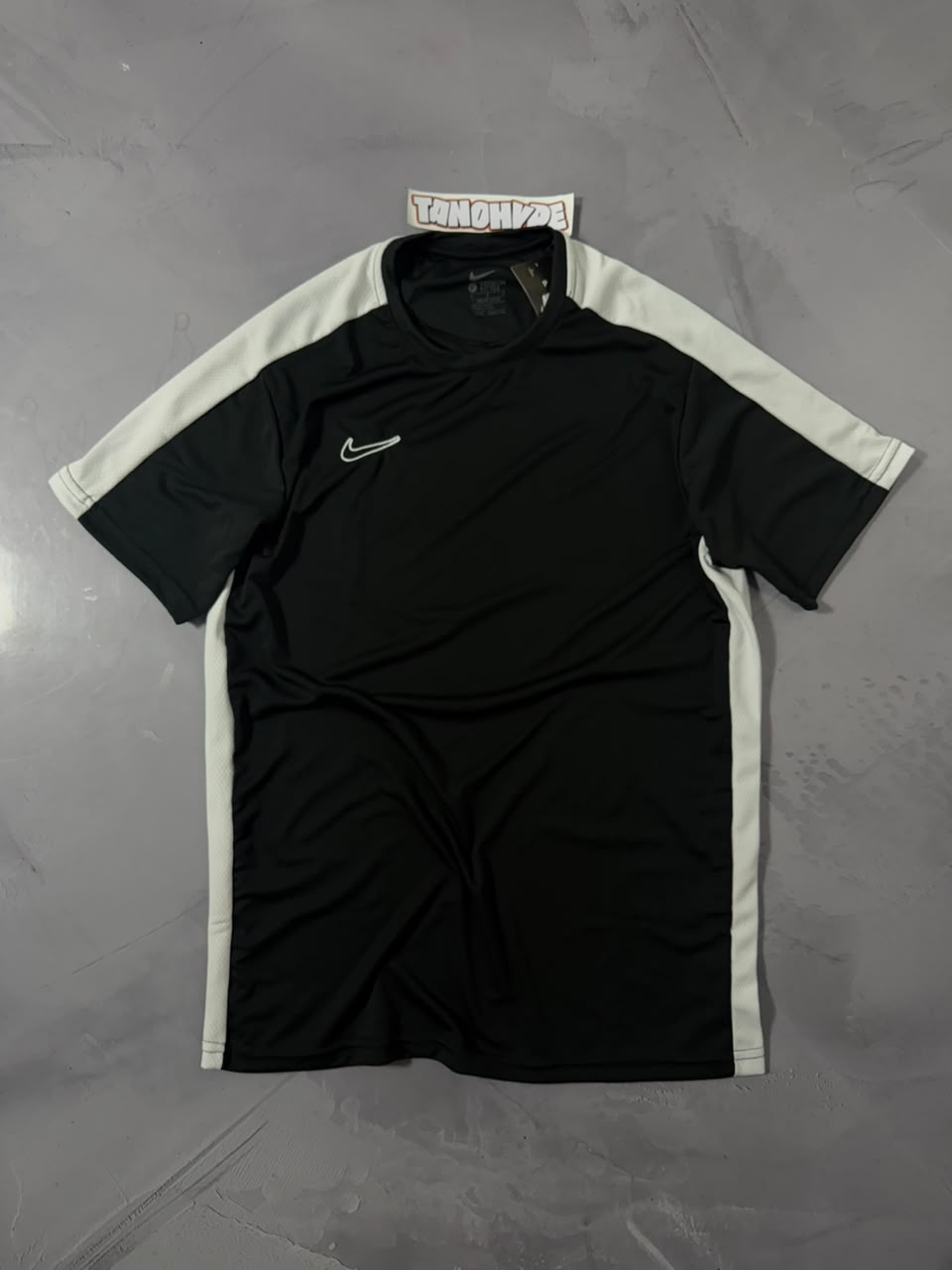 Camiseta Nike Academy - Preto/Branco