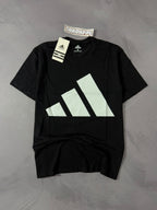 Camiseta Adidas Big Logo - Preto