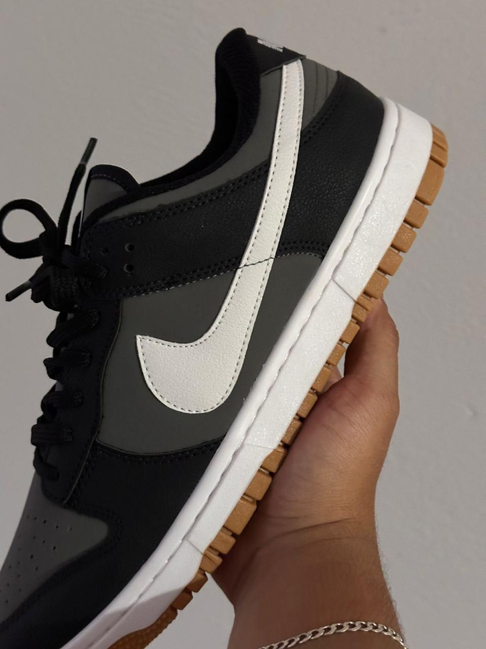 Tênis Nike Dunk Sb Low - Cinza/Preto